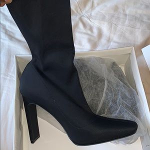 Black booties 🖤